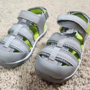 NEW See Kai Run Wilder Grey/Green Sandals, Size 10 - C21